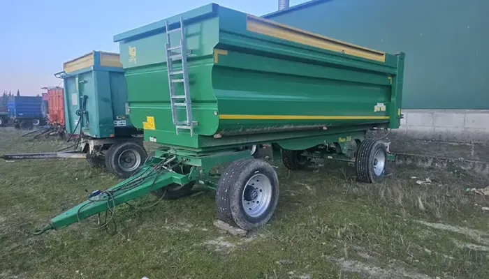 Bañera Master 210G Remolques Hermanos García en alquiler