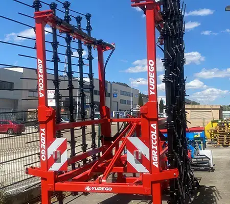 Rastra ecológica Yudego en alquiler - Remolques Hermanos García